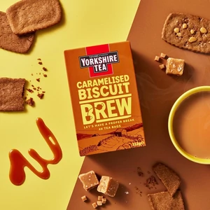 Yorkshire Tea Caramelised Biscuit Brew - fekete tea karamellás keksz ízesítéssel  - 40 filter 112g